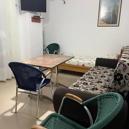 Hasa * Durrës