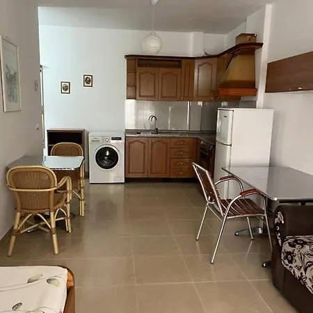Hasa Apartment *